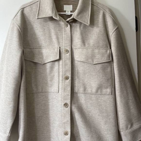 Over size Shacket! - Picture 3 of 4